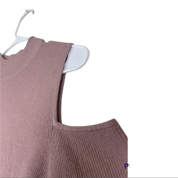 CHELSEA28  Cold Shoulder Sweater Dress Size L Color Pastel Salmon Pink - Picture 6 of 10